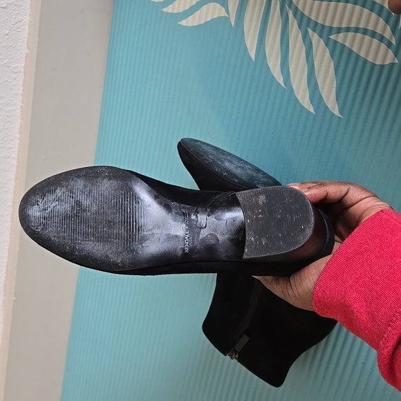 Kendall + Kylie | Hadlee Suede Block-Heel Booties Black Mob Wife Minimalist - Picture 7 of 11